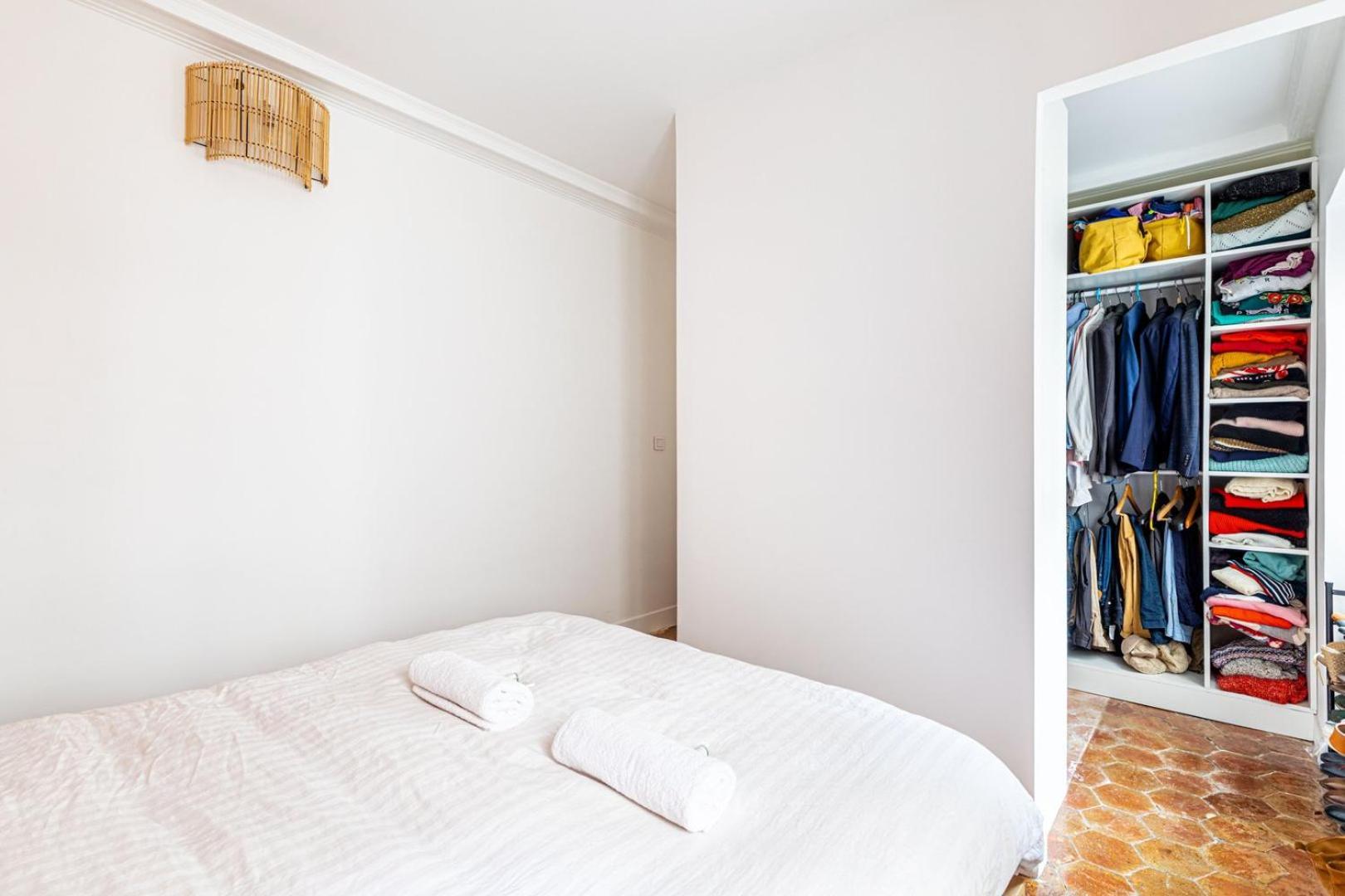 Guestready - Homely Dwelling Near Canal St Martin * Parijs